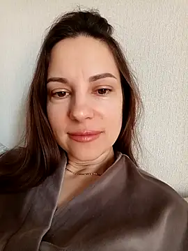 She-Moon online show from March 23, 2026, 7:19 am