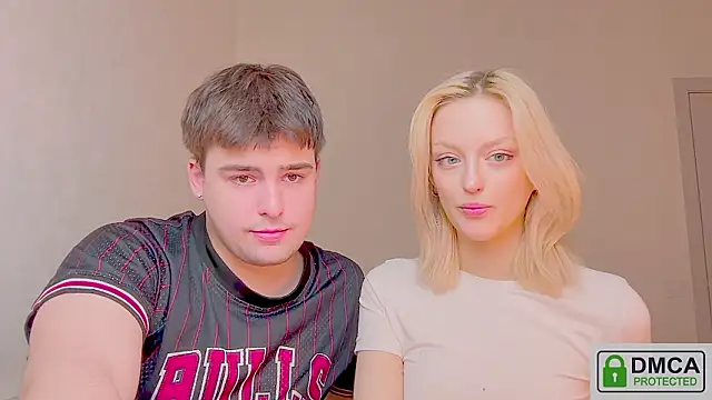 your molly mark  online show from March 25, 2026, 1:43 pm