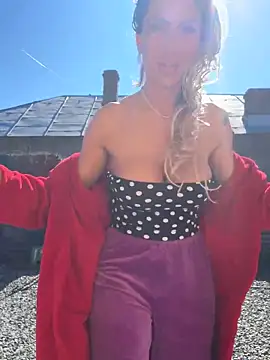 Snapshot of Missolevelvet chatting on March 10, 2026, 11:25 am Missolevelvet online show from March 10, 2026, 11:25 am