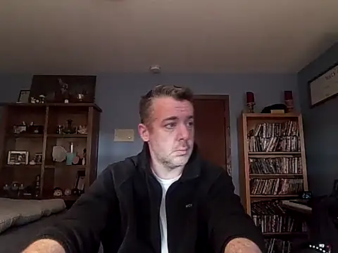 chrisw8140 online show from February 12, 2026, 8:30 pm