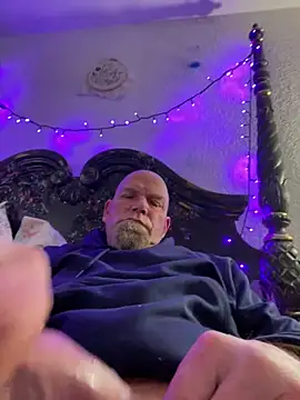 sofnhornyforu online show from January 13, 2026, 2:59 am