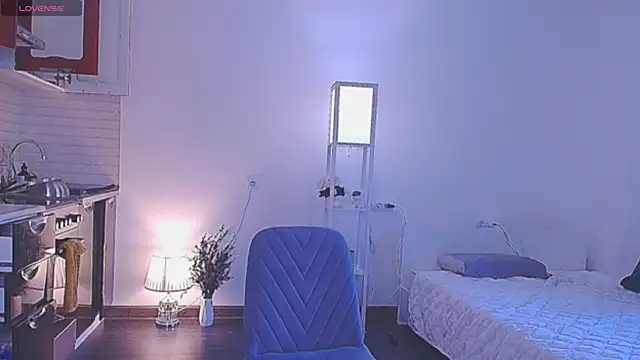 sailormoon666  online show from April 8, 2026, 4:58 am