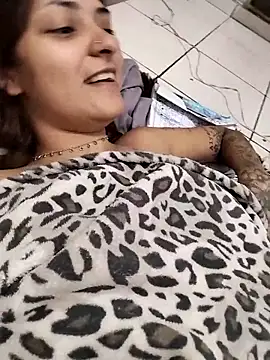 carazinho2128 online show from February 24, 2026, 7:20 am