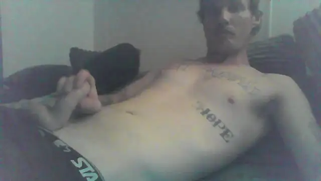 HungandHynotic online show from February 12, 2026, 2:22 am