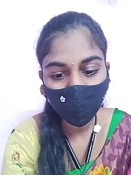 Snapshot of Tamil_Hot_RoyalQueen chatting on February 28, 2026, 4:39 pm Tamil Hot RoyalQueen online show from February 28, 2026, 4:39 pm