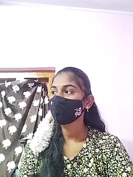 Snapshot of Tamil_Hot_RoyalQueen chatting on February 8, 2026, 4:15 pm Tamil Hot RoyalQueen online show from February 8, 2026, 4:15 pm