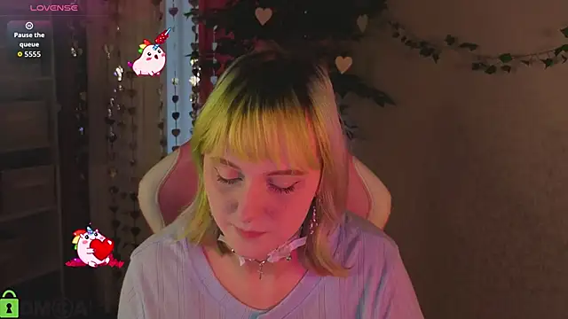 Roziett Belle online show from February 17, 2026, 9:06 am