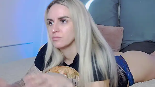 Snapshot of _KSmith_ chatting on January 18, 2026, 6:17 am KSmith online show from January 18, 2026, 6:17 am