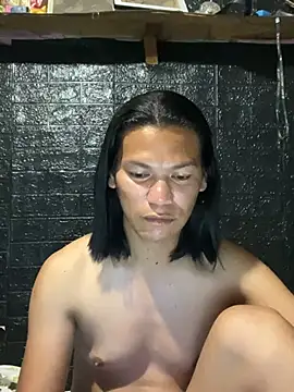 HugeAgatha online show from March 10, 2026, 9:08 pm