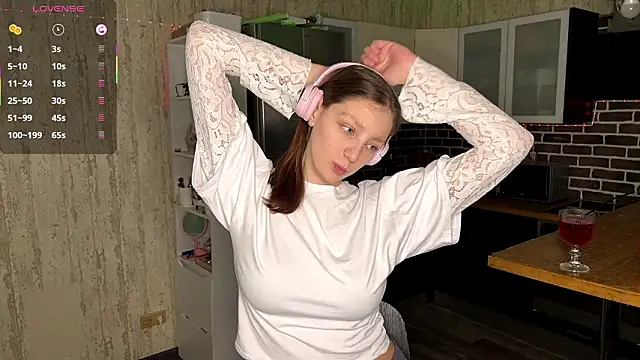 Snapshot of ChrisAmott chatting on February 10, 2026, 4:06 pm ChrisAmott online show from February 10, 2026, 4:06 pm