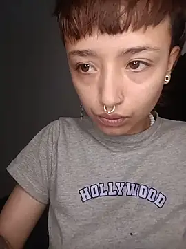 AlexxaAndRileyy online show from February 8, 2026, 3:43 pm