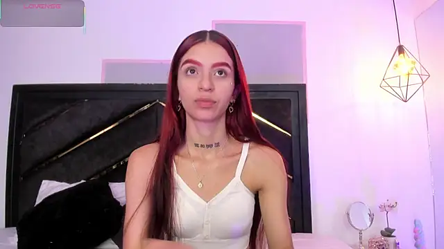 april jones05 online show from April 9, 2026, 11:49 am