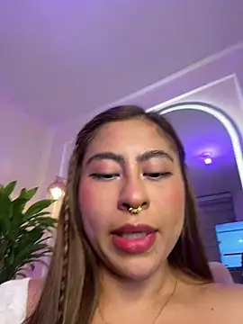 Snapshot of ThamaraGen_ chatting on July 3, 2026, 5:14 am ThamaraGen online show from July 3, 2026, 5:14 am