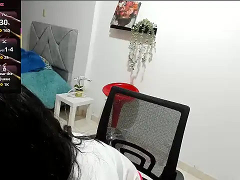 talia mystic online show from February 25, 2026, 1:22 pm