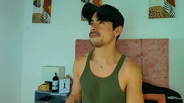 Ethan Briggs  online show from February 9, 2026, 3:48 am