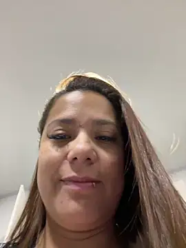 Pretty  Milf online show from March 12, 2026, 9:13 am