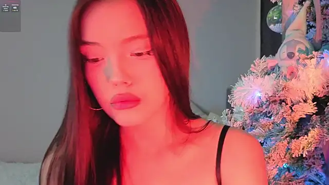 Snapshot of VanessaLure chatting on January 14, 2026, 4:43 pm VanessaLure online show from January 14, 2026, 4:43 pm