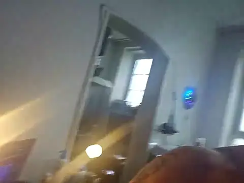 Rayzel White online show from January 13, 2026, 12:20 pm