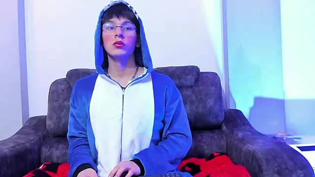 Alexander Collinss online show from February 21, 2026, 3:30 am