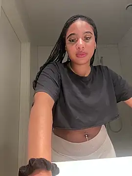 xo steffyxo 4 online show from March 3, 2026, 6:26 pm