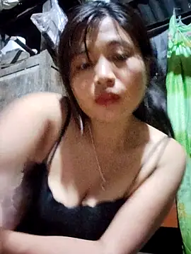 miumiu sexy2x online show from March 31, 2026, 1:02 pm