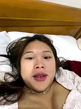 Emxinh123cute online show from January 15, 2026, 3:21 am