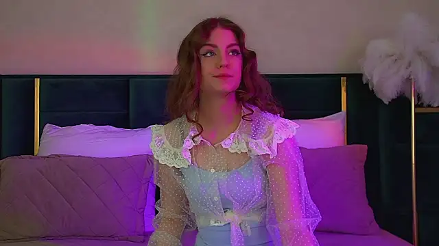 SofiaSarvain online show from February 9, 2026, 3:10 pm