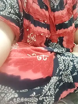 TamilDreamgirl08 online show from April 11, 2026, 3:27 pm