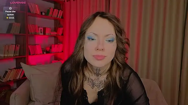 MoonHaze   online show from March 3, 2026, 10:33 am