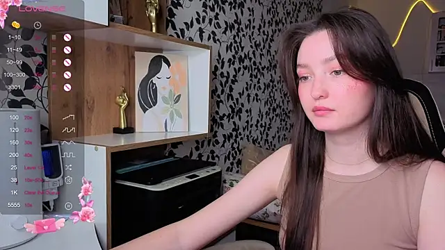 Fairy m00n  online show from March 24, 2026, 11:32 am