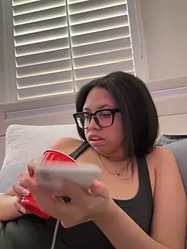 cartierprincess online show from February 26, 2026, 11:05 pm