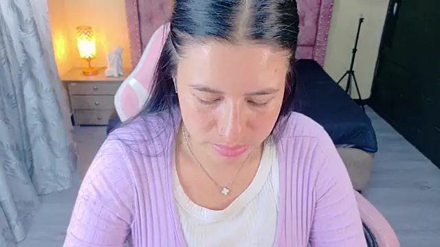 Snapshot of keileen_luna chatting on May 15, 2026, 8:07 pm keileen luna online show from May 15, 2026, 8:07 pm