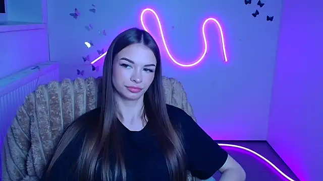 Snapshot of Lina_Loveuu chatting on May 16, 2026, 11:20 am Lina Loveuu online show from May 16, 2026, 11:20 am