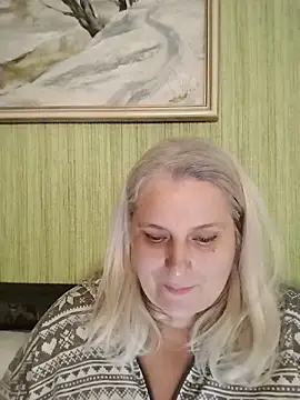 NyushaLollipop online show from May 17, 2026, 3:12 pm