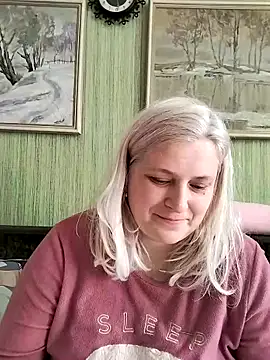 NyushaLollipop online show from April 4, 2026, 7:26 am