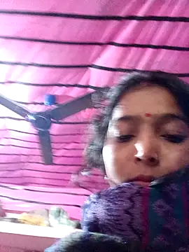 riyadas554321 online show from January 19, 2026, 3:32 am