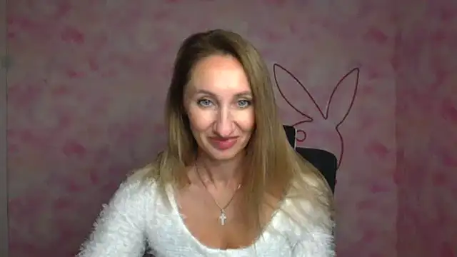 Diana Sweeet  online show from April 11, 2026, 11:25 am