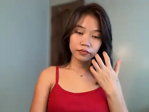 lovely amara19 online show from March 18, 2026, 6:27 am