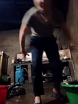 Lisakeem online show from March 15, 2026, 12:45 pm