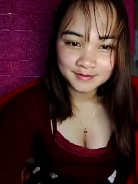 Lisakeem online show from March 9, 2026, 6:39 am