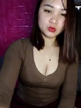 Lisakeem online show from February 15, 2026, 1:50 am