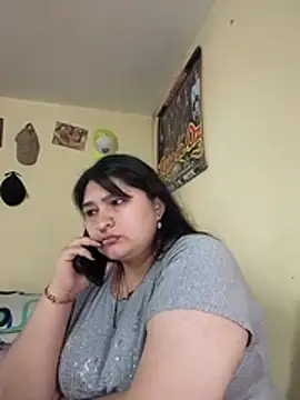 LauraHorny69 online show from May 31, 2026, 6:09 pm