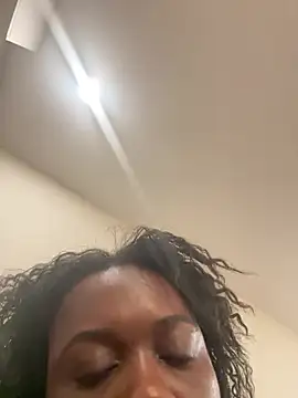 icelyne 2001 online show from August 9, 2026, 3:23 am