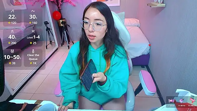 Veronica miiller online show from February 19, 2026, 7:22 pm