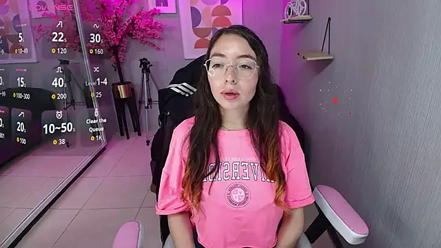 Veronica miiller online show from March 4, 2026, 7:21 pm