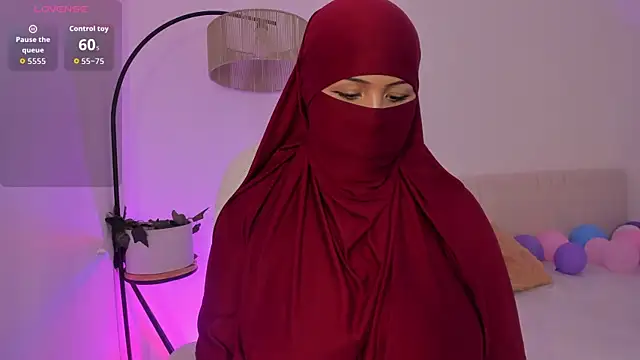  Amirah online show from April 13, 2026, 6:56 pm