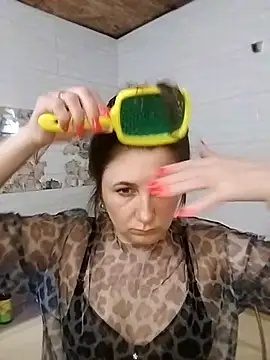 Koshova1836 online show from April 6, 2026, 8:32 pm