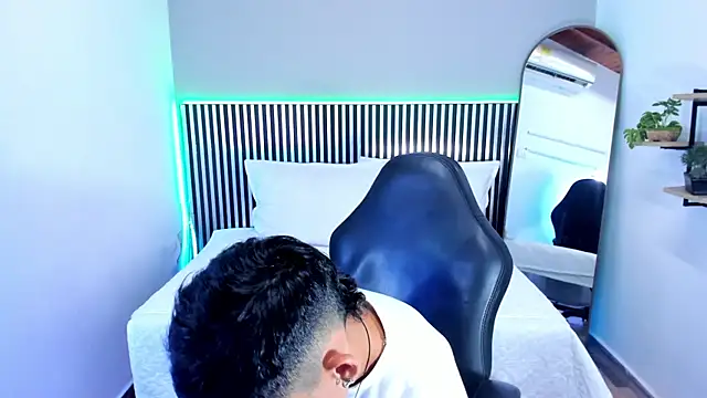 Astaroth Grigori online show from February 4, 2026, 6:58 pm