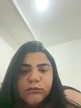 Snapshot of MorenaCariok chatting on April 21, 2026, 10:55 am MorenaCariok online show from April 21, 2026, 10:55 am
