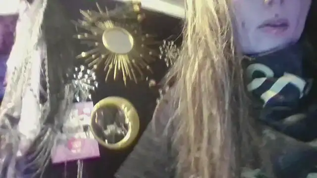 allymoon1369 online show from April 19, 2026, 2:51 pm